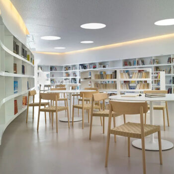 Smart Stapelbar Stol bibliotek